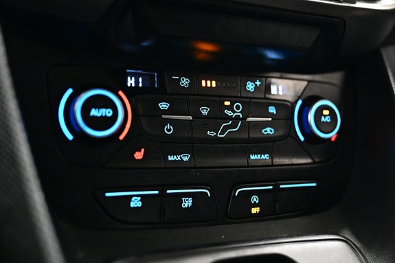 Ford Transit Connect 21 of 28
