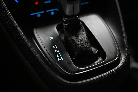 Ford Transit Connect 20 of 28