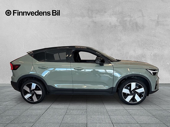 Volvo C40 2 of 5