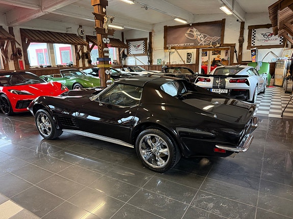 Chevrolet Corvette 5 of 5