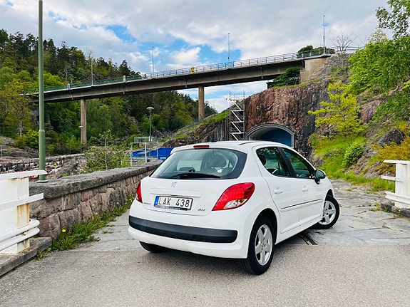 Peugeot 207 4 of 5
