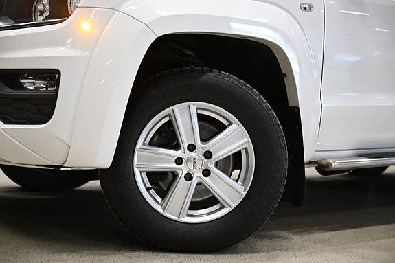Volkswagen Amarok 3 of 27