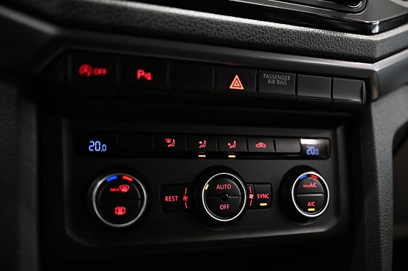 Volkswagen Amarok 20 of 27