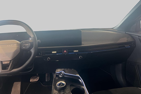 Kia EV6 13 of 18