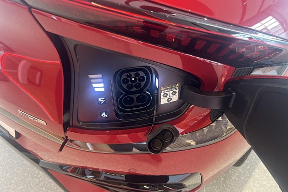 Kia EV6 7 of 18