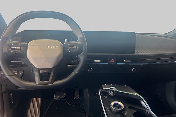 Kia EV6 12 of 18