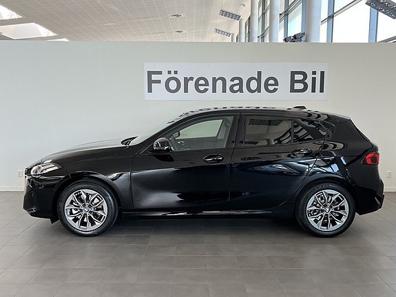 BMW 120 3 of 14