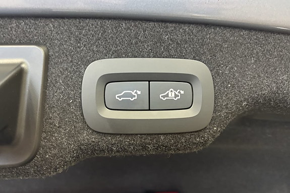 Volvo S90 14 of 21