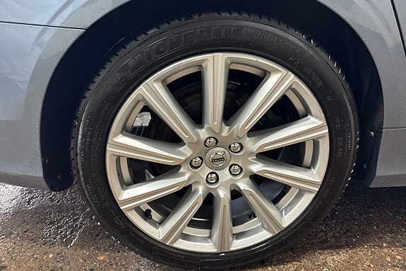 Volvo S90 12 of 21