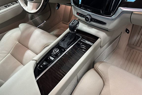 Volvo S90 20 of 21