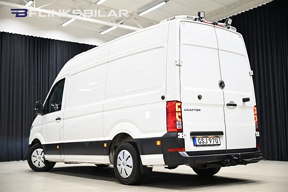 Volkswagen Crafter 4 of 5