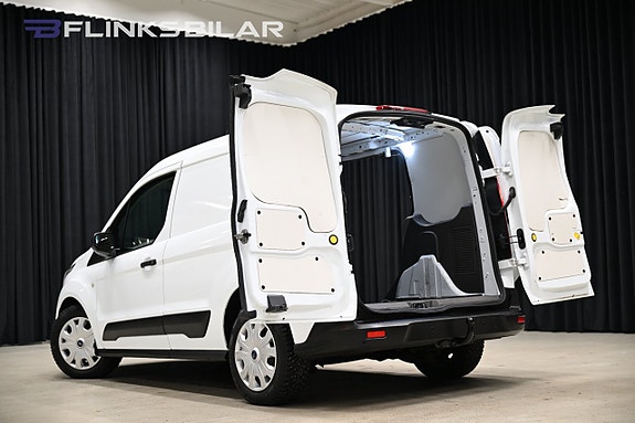 Ford Transit Connect 6 of 25