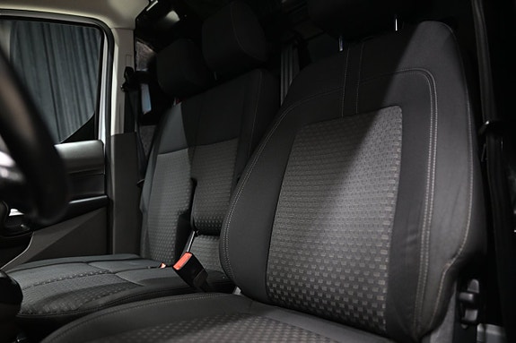 Ford Transit Connect 17 of 25