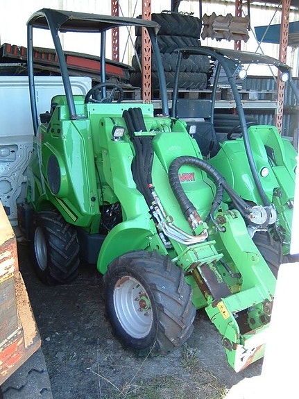 AVANT R20 och 220