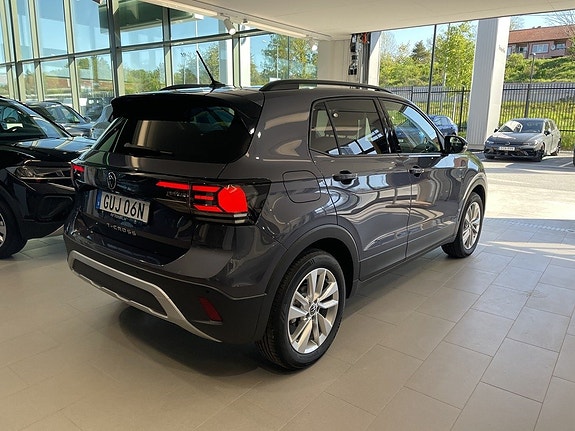 Volkswagen T-Cross 5 of 5