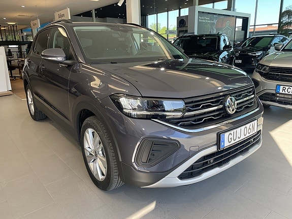 Volkswagen T-Cross 4 of 5