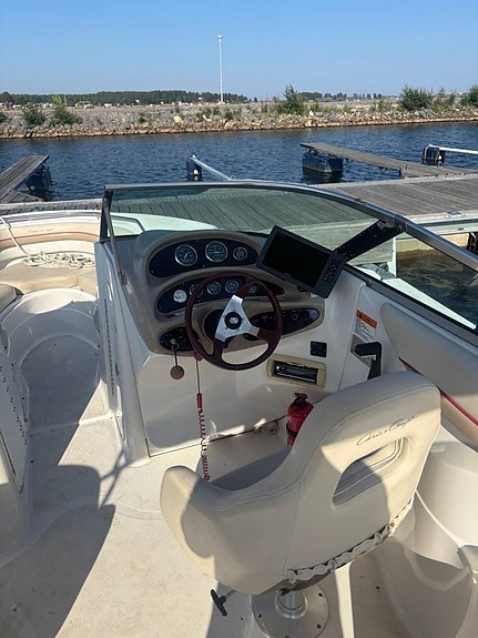 Chris craft 21 BR 3.95% ränta endast 460H 5 of 5