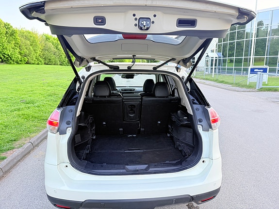 Nissan X-Trail 6 of 8