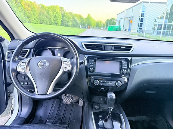 Nissan X-Trail 8 of 8