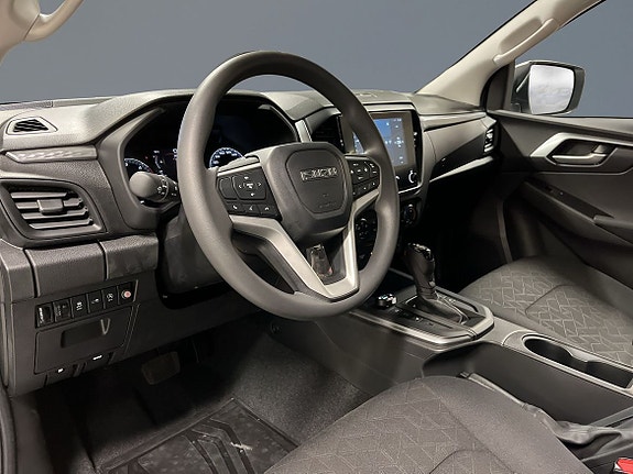 Isuzu D-max 4 of 9