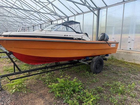 Uttern 440 Med Styrpulpet