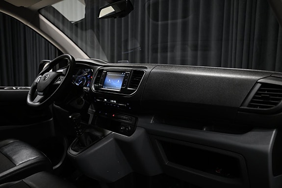 Toyota Proace 27 of 29