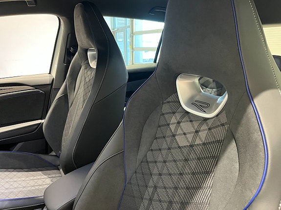 Volkswagen Tiguan 15 of 25