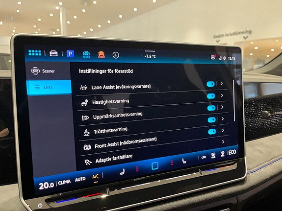 Volkswagen Tiguan 22 of 25