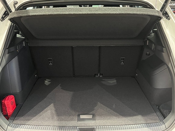 Volkswagen Tiguan 10 of 25