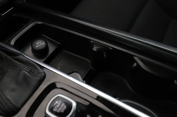 Volvo S90 29 of 30