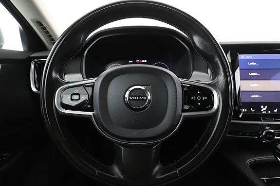 Volvo S90 17 of 30