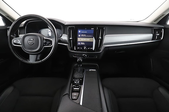 Volvo S90 12 of 30
