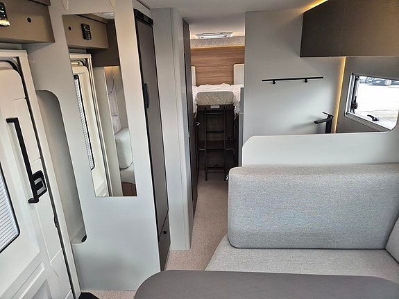 LMC CRUISER 2.0 T750 EL 180HK Aut Husbil INTRUDUKTIONSERBJUDANDE 14 of 22