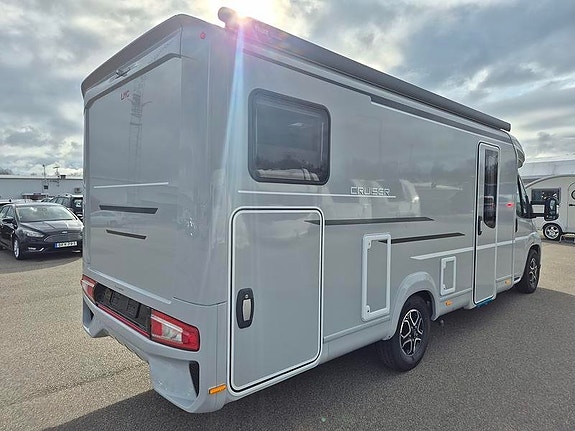 LMC CRUISER 2.0 T750 EL 180HK Aut Husbil INTRUDUKTIONSERBJUDANDE 4 of 22