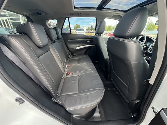 Suzuki S-Cross 15 of 19