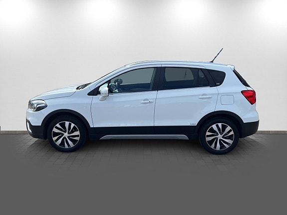 Suzuki S-Cross 4 of 19