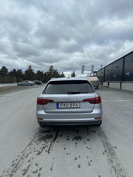 Audi A4 3 of 5