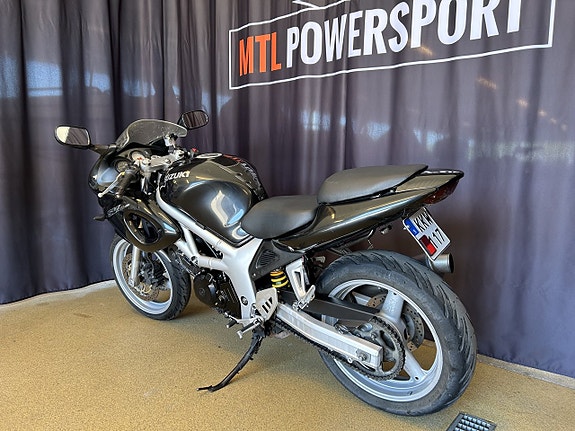 Suzuki SV650SU 7 of 9