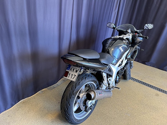 Suzuki SV650SU 4 of 9