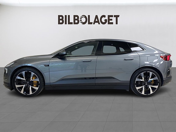 Polestar 4 2 of 5