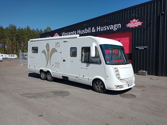 Niesmann ARTO 79 F *Kamkedja *SOMMARKAMPANJ