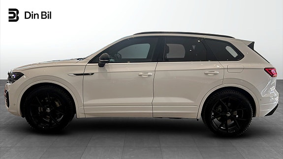 Volkswagen Touareg 2 of 19
