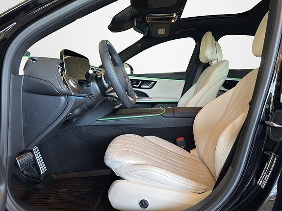 Mercedes-Benz E400 e 9 of 22