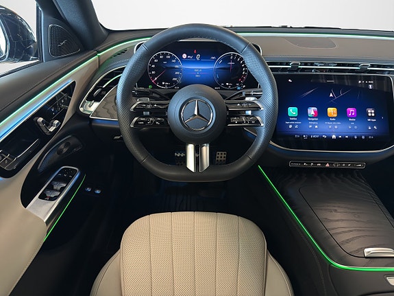 Mercedes-Benz E400 e 10 of 22