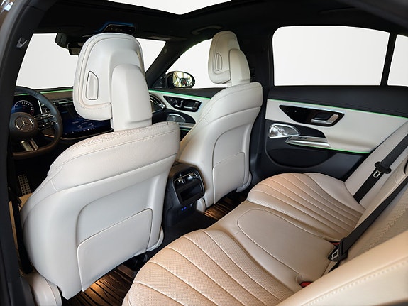 Mercedes-Benz E400 e 19 of 22