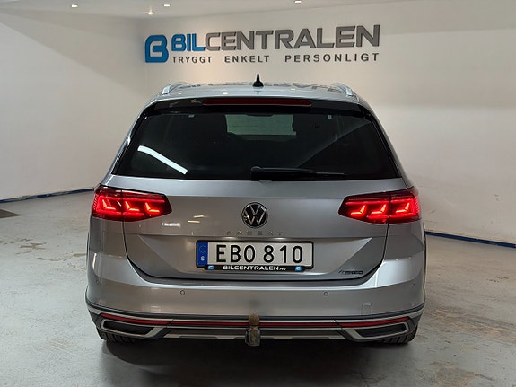 Volkswagen Passat Alltrack 5 of 5
