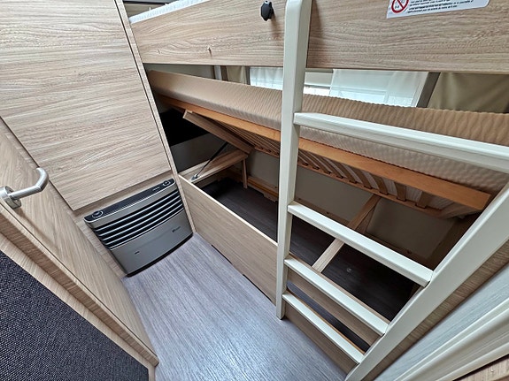 Knaus Südwind 500 QDK - Barnkammare, Mover, 1500kg 13 of 15