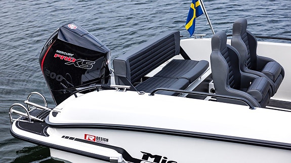 Micore 68cc R-design | Mercury Racing 150-V6 12 of 12
