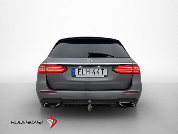Mercedes-Benz E220 6 of 30