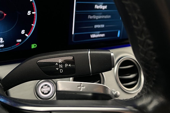 Mercedes-Benz E220 16 of 30